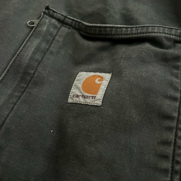 Retro Oversized Carhartt Canvas Jacket Fleece-Lined in black/gray - Picture 2 of 9